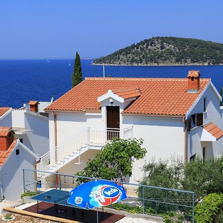 Family Friendly Seaside Apartments Razanj, Rogoznica - 10373 Rogoznica (Sibenik-Knin) Exterior foto