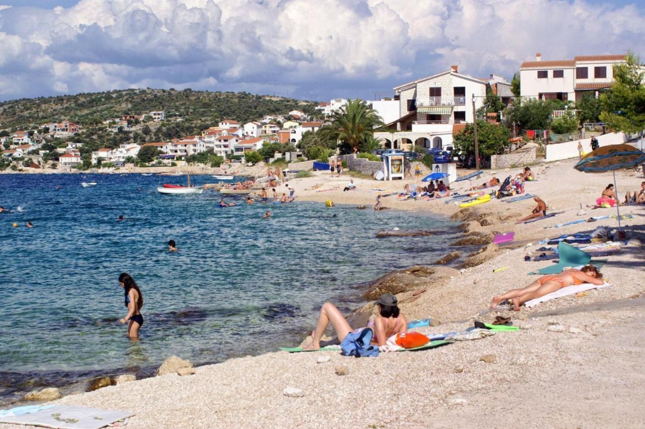 Family Friendly Seaside Apartments Razanj, Rogoznica - 10373 Rogoznica (Sibenik-Knin) Exterior foto