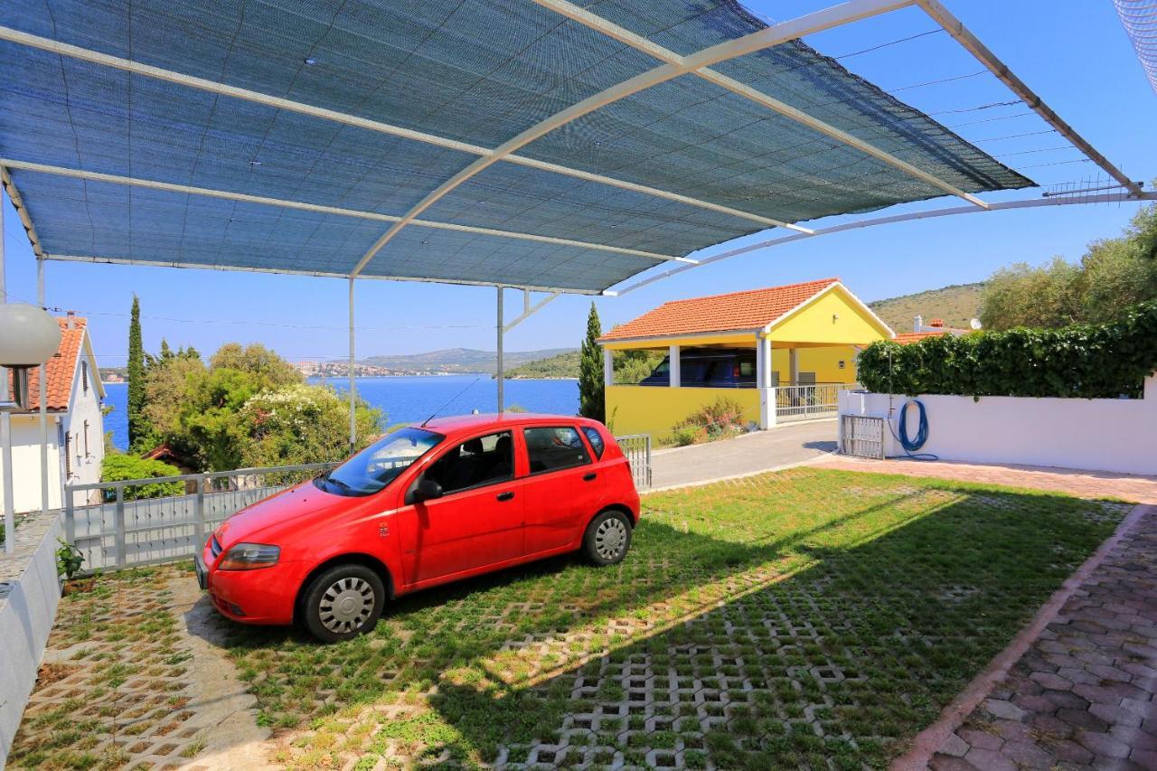 Family Friendly Seaside Apartments Razanj, Rogoznica - 10373 Rogoznica (Sibenik-Knin) Exterior foto