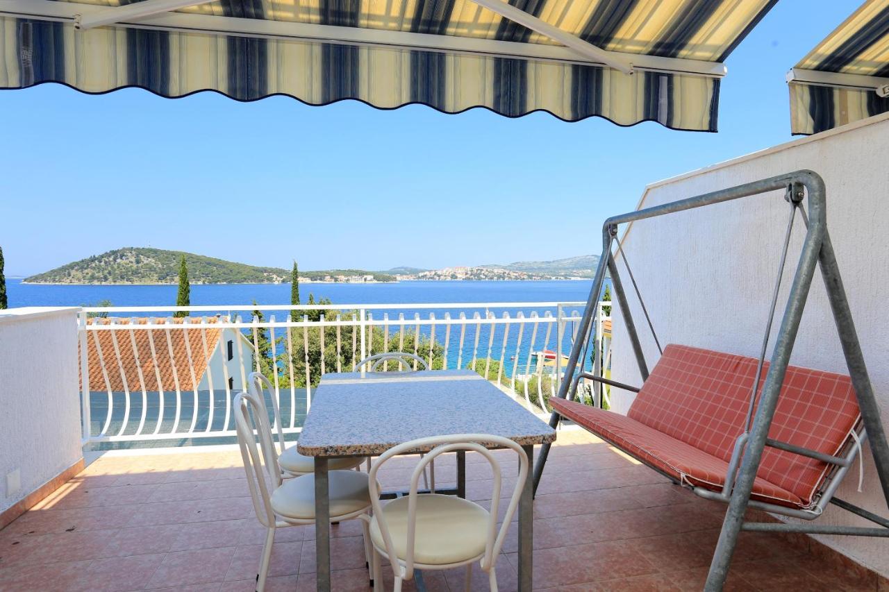 Family Friendly Seaside Apartments Razanj, Rogoznica - 10373 Rogoznica (Sibenik-Knin) Exterior foto