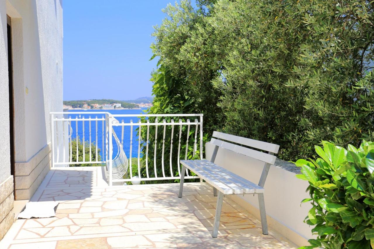 Family Friendly Seaside Apartments Razanj, Rogoznica - 10373 Rogoznica (Sibenik-Knin) Exterior foto