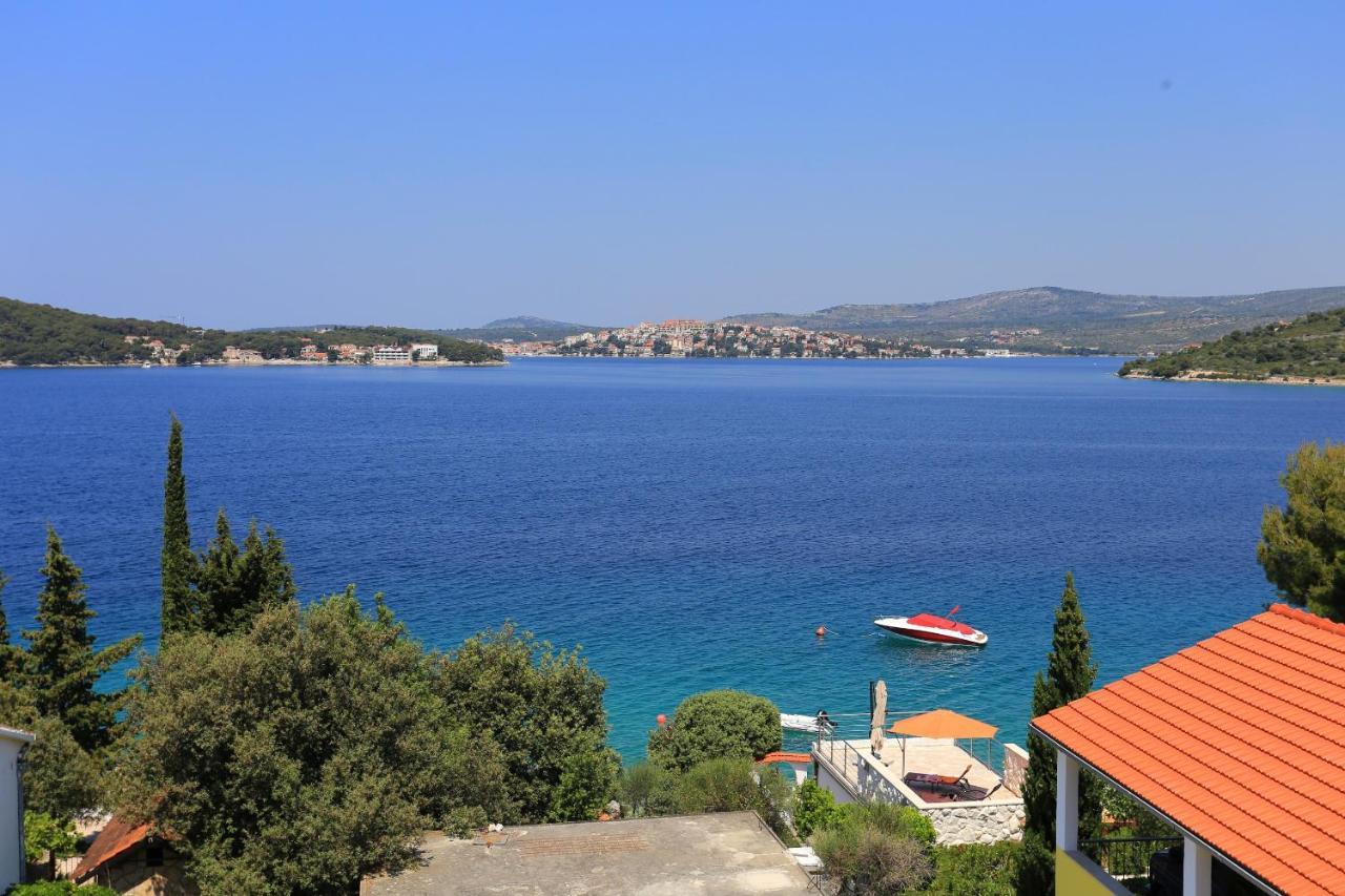Family Friendly Seaside Apartments Razanj, Rogoznica - 10373 Rogoznica (Sibenik-Knin) Exterior foto