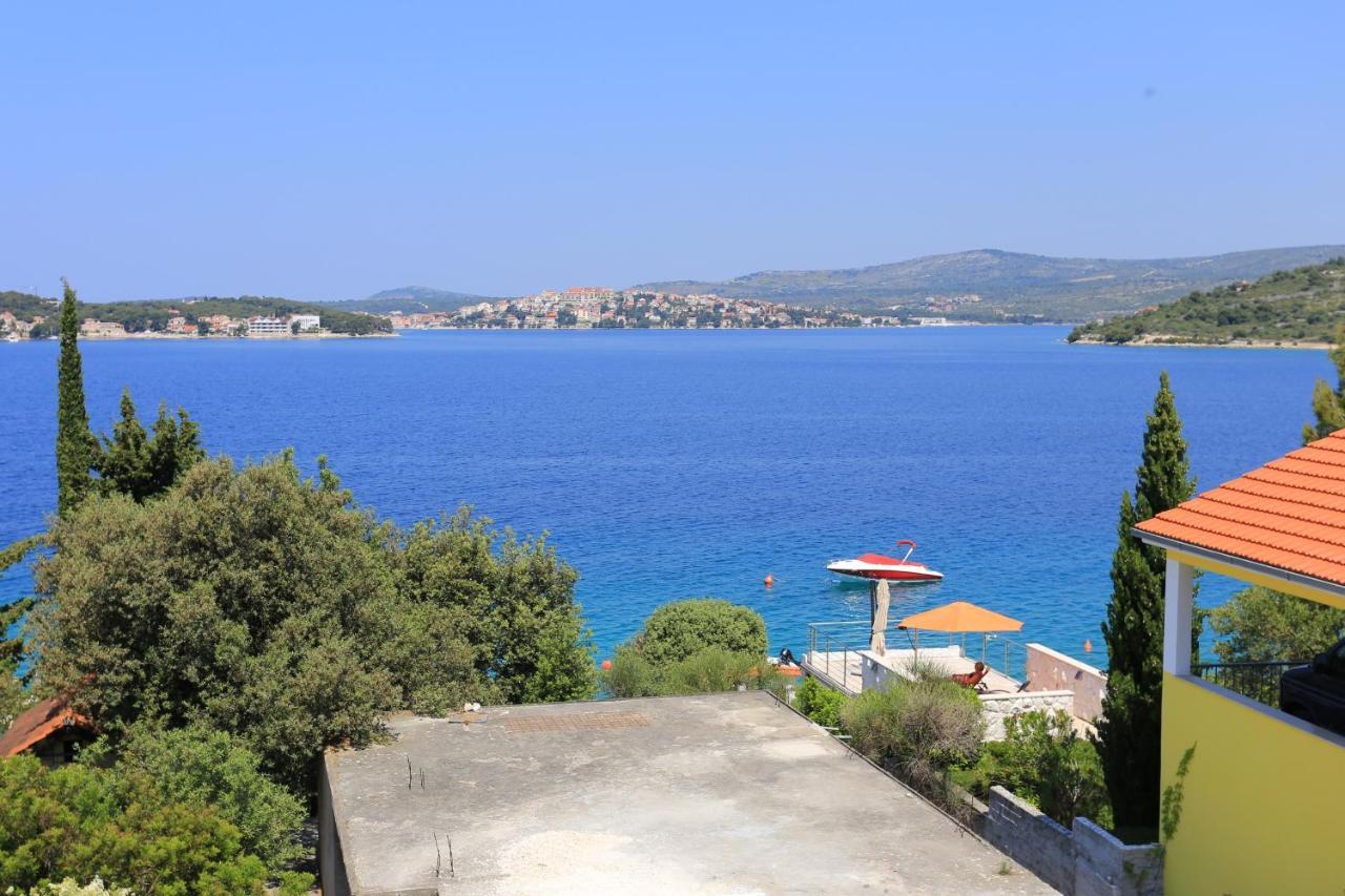 Family Friendly Seaside Apartments Razanj, Rogoznica - 10373 Rogoznica (Sibenik-Knin) Exterior foto