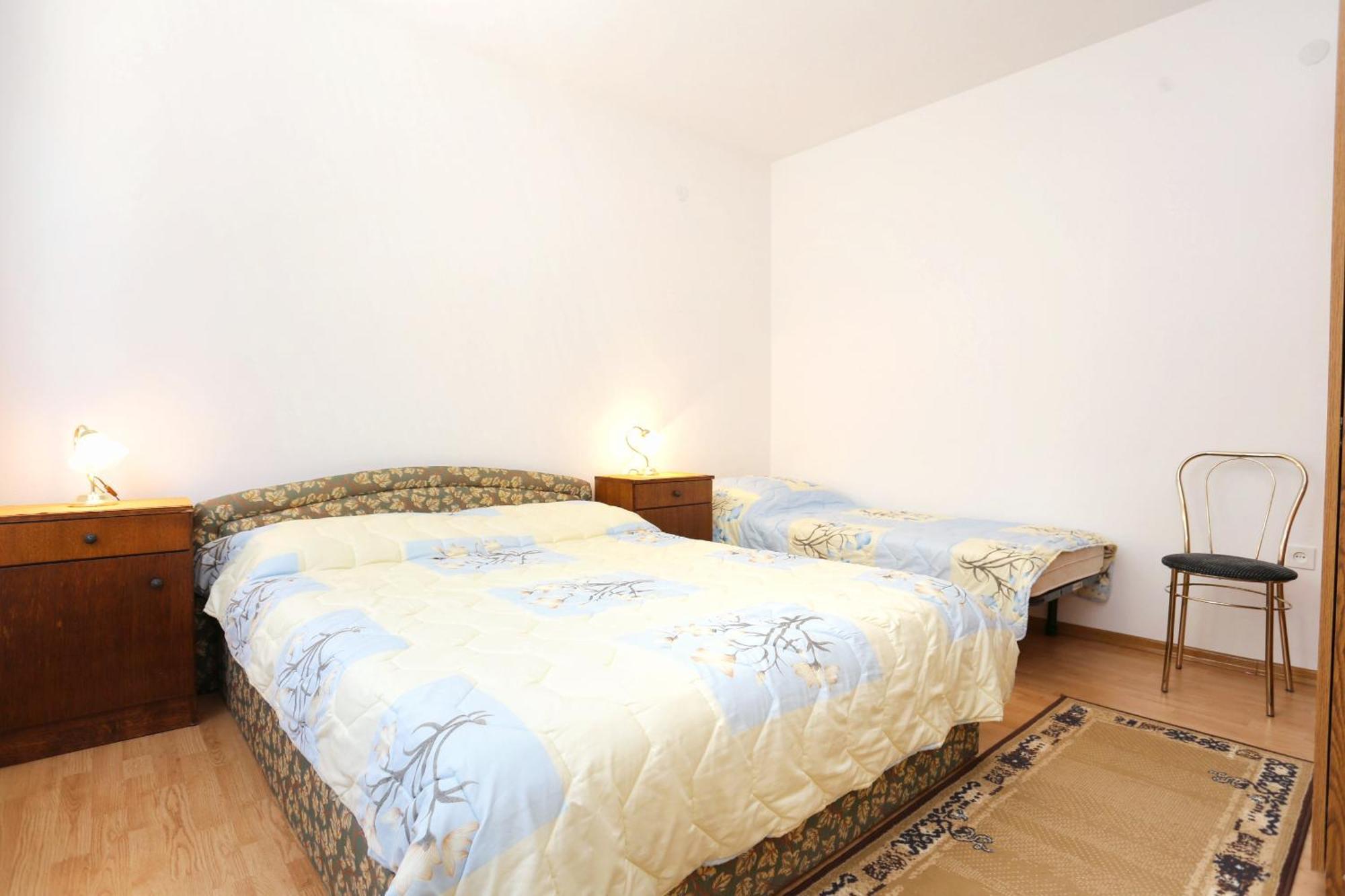 Family Friendly Seaside Apartments Razanj, Rogoznica - 10373 Rogoznica (Sibenik-Knin) Quarto foto